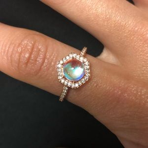 💜 Australian Mood Crystal Ring